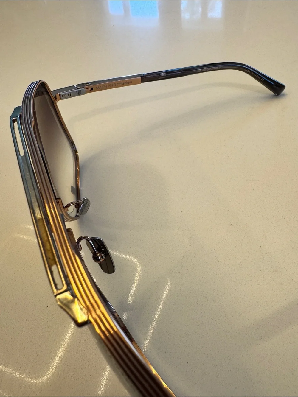 DITA MACH-FIVE White Gold - Blue Lenses